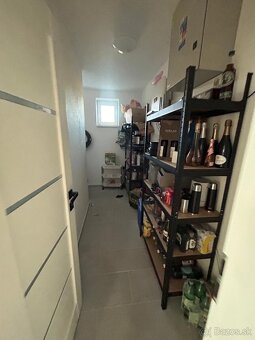 Ponúkam na predaj štýlový rodinný dom pri Senci - 15