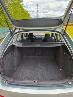 Škoda Octavia ll Combi 4X4 1.6 TDI 77kw  Rezervovane - 15