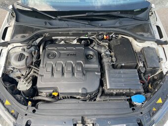 Škoda Octavia Scout 2.0l TDI 135KW DSG 4x4 Combi - 15