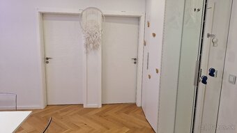MODERNÝ ELEGANTNÝ 4IZB. BYT,PETRŽALKA, KOMPLET ZARIADENÝ - 15