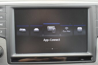 Volkswagen Golf Sportsvan 1,4 TSi 92 kW, 1.maj,NAVI,XEN,LED - 15