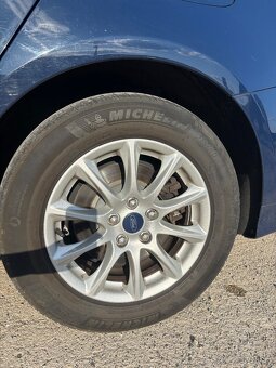 Ford Mondeo Combi 1.5 benzin - 15