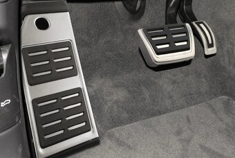 Nerezové nášlapy AUDI  ŠKODA  VW - 15