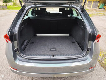 Škoda Octavia Combi 2.0 TDI SCR Style DSG LED Matrix - 15