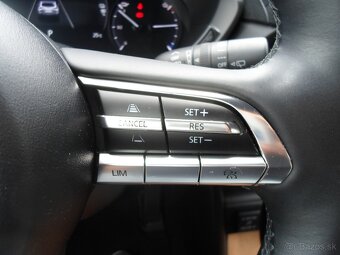 Mazda MX-30 e-Skyactiv EV 107kW kamera,navi,Head-up display - 15