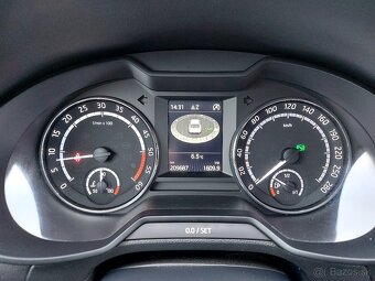 Škoda Octavia Combi 2.0 TDI DPF RS DSG - 15