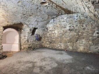 Historický priestor pre kaviareň 140 m2 v Banskej Štiavnici - 15
