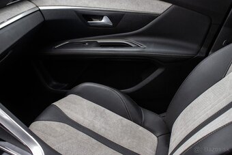 Peugeot 3008 1.6 Hybrid4 GT 300k e-EAT8 - 15