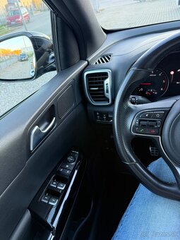 Kia Sportage 2.0CRDi GT-Line - 15