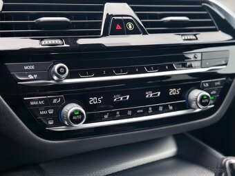 BMW 530d xDrive M Sport sedan - 15