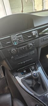 Bmw e90 330i 190kw - 15