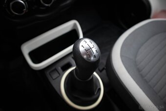 Renault Twingo SCe ZNÍŽENÁ CENA - 15