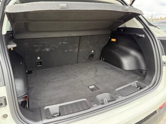 Jeep Compass 1.3 Turbo PHEV Limited, 2021 rok - 15