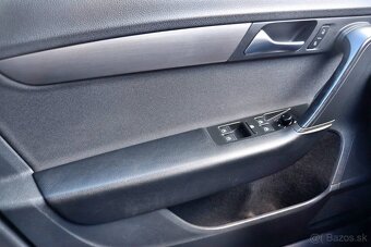 Volkswagen Passat Variant 2.0 TDI BMT Comfortline - 15