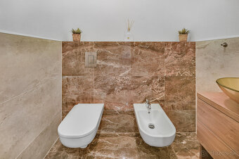 Predaj RD bungalov Rovinka 170m2, dvojgaráž, 715m2 pozemok,  - 15