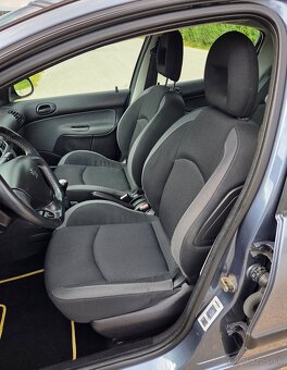 Peugeot 206 1.4 55KW/75 koní R.V.01/2006 - 15