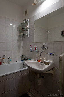 BA-Vrakuňa-príjemný 3 izb. byt-balkón aj loggia - 15