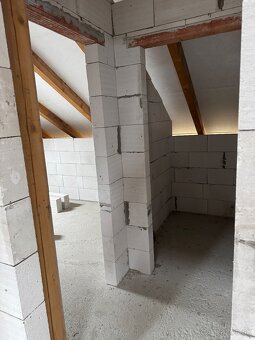 Trojpodlažný rodinný dom- MOŽNÁ VÝMENA - 15