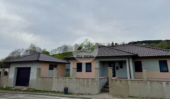 NA PREDAJ : Bungalov s garážou v Madočanoch - 15