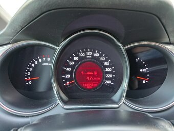 KIA CEE'D SW model 2018 1. Majitel - 15