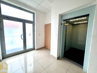 NA PRENÁJOM  PRIESTORY PRE AMBULANCIU LEKÁRA, SENICA - 15