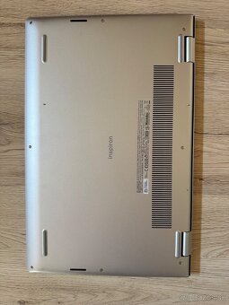 Notebook Dell Inspiron 15 (3520) strieborný - 15