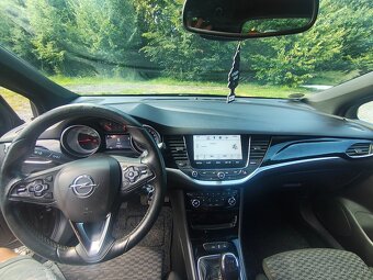 Opel Astra ST 1.6 CDTI 110k Innovation - možný leasing, úver - 15