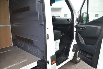 Mercedes-Benz Sprinter 317 CDI XL výbava 22.000 km - 15