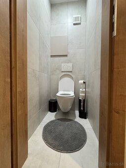 Na predaj krásny 3-izbový byt (66 m²) po kompletnej rekonštr - 15