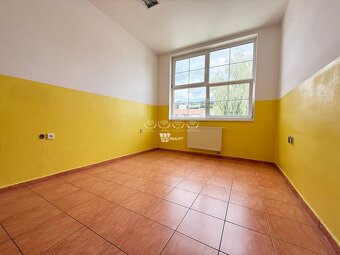Polyfunkčný objekt so štyrmi bytmi_Dolný Kubín, Veľký Byster - 15