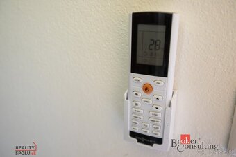 Na predaj zariadený apartmán vo vyhľadávanej lokalite - Vyhn - 15