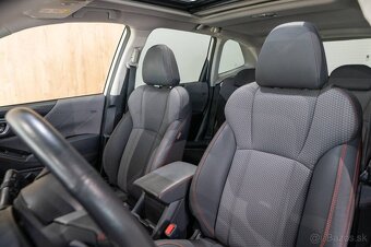 Subaru Forester 2.0i-S e-Boxer MHEV Sport Edition Lineartron - 15