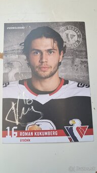 Fotky podpísané slovanistickými hokejistami - 15