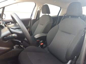 Peugeot 208 - 15