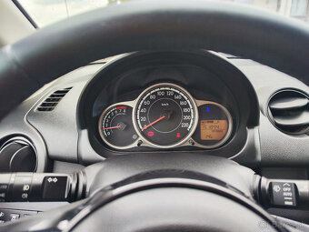 Mazda 2 1.3 MZR Takumi - 15