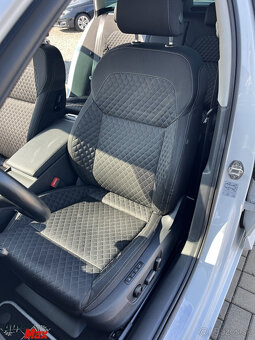 Škoda Superb Combi 2.0 TDI 190k Style - 15