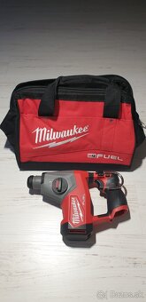 Milwaukee M12 FHAC16 - 15