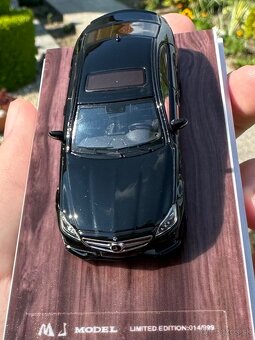 MJ Mercedes CLS 63 (1:64) - 15