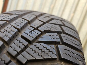 Originálna zimná sada VW - 5x112 r17 + 215/65 r17 99H - 15