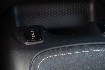 Toyota Corolla Combi TS 1.8 Hybrid e-CVT Comfort - 15