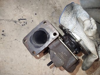 Nissan Terrano 2.7 - 15