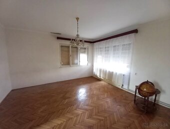 Dvojgeneračný rodinný dom v tichej lokalite - Sečovce - 15