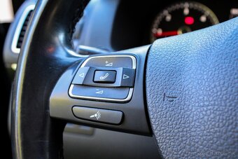 Volkswagen Touran 2.0 TDI, Highline, Servisná história, - 15