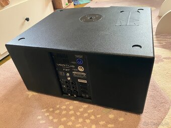 Predám pár reproduktorov FBT Vertus - 15