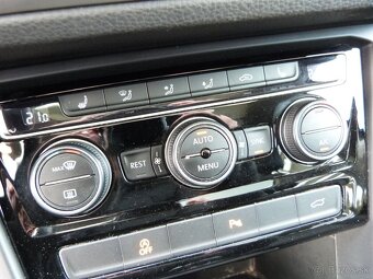 Volkswagen Touran 2.0 TDI SCR 150k Highline - 15