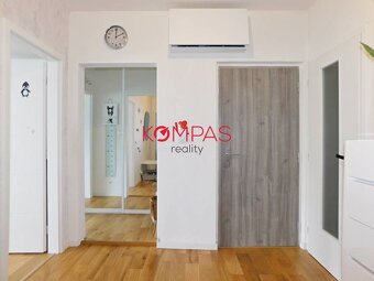 4-IZB. BYT PO KVALITNEJ REKONŠTRUKCII, KOMPLETNE ZARIADENÝ S - 15