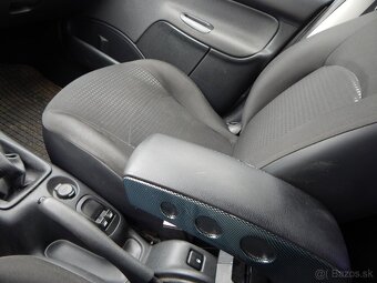 Peugeot 206 + 1.4 Legend - 15