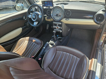 MINI COOPER S CLUBMAN - 15