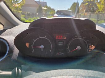 Ford Fiesta 1,25 benzín RV: 11/2012 - 15