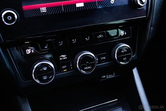 Škoda Octavia RS Combi - 15
